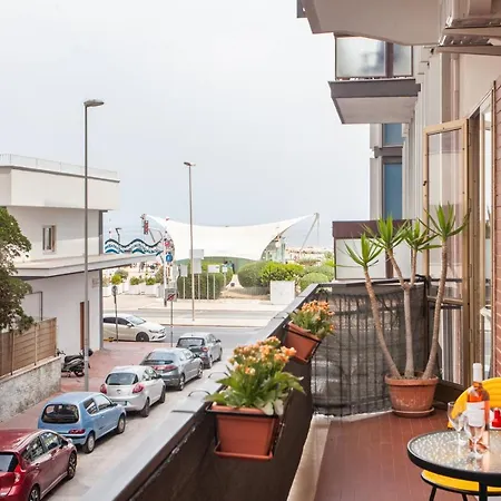 Pane & Pomodoro Roomy Flat Apartment Bari
